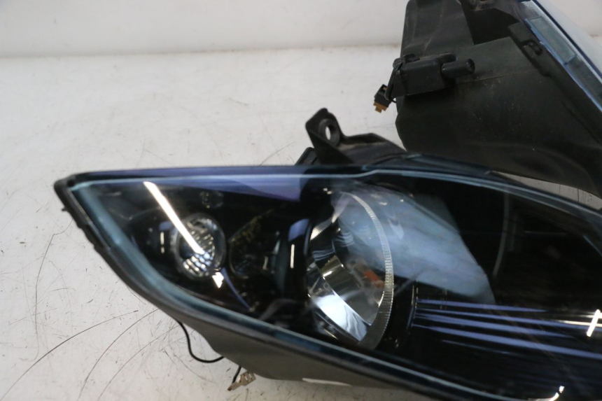 photo de VOORKOPLAMP PIAGGIO MP3 125 (2006 - 2014) - Hoofdaanzicht