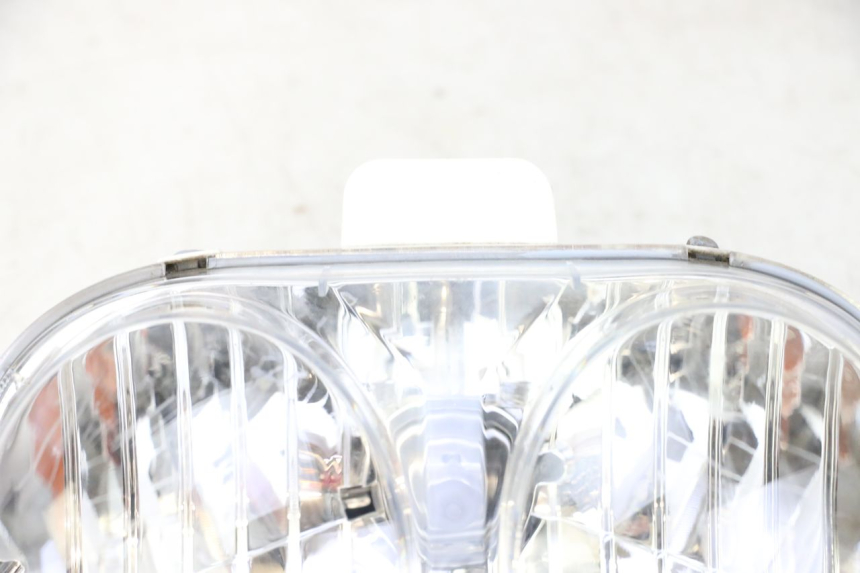 photo de VOORKOPLAMP YAMAHA NEOS NEO'S 4T 50 (2008 - 2016) - Kenmerkende details