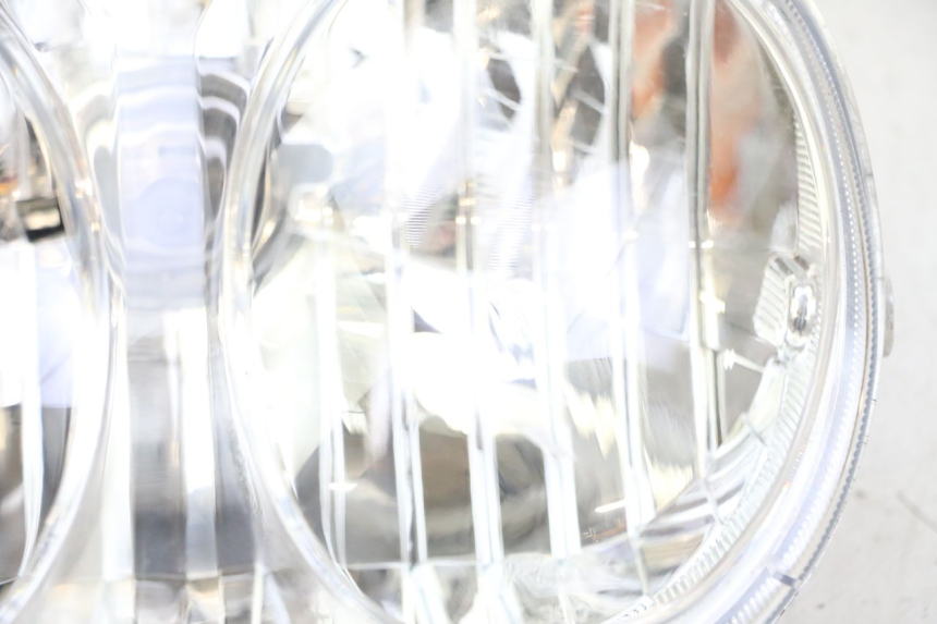 photo de VOORKOPLAMP YAMAHA NEOS NEO'S 4T 50 (2008 - 2016) - Markeringen en referenties