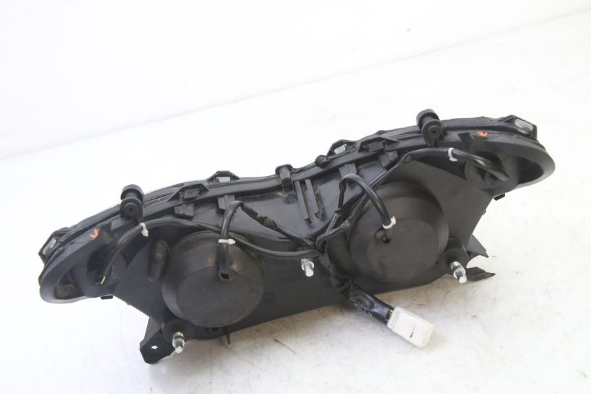 photo de VOORKOPLAMP PIAGGIO NRG POWER PUREJET 50 (2018 - 2021) - Markeringen en referenties