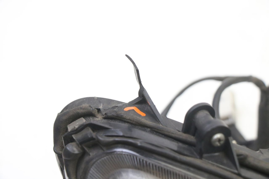 photo de VOORKOPLAMP PIAGGIO NRG POWER PUREJET 50 (2018 - 2021) - Andere kijkhoek