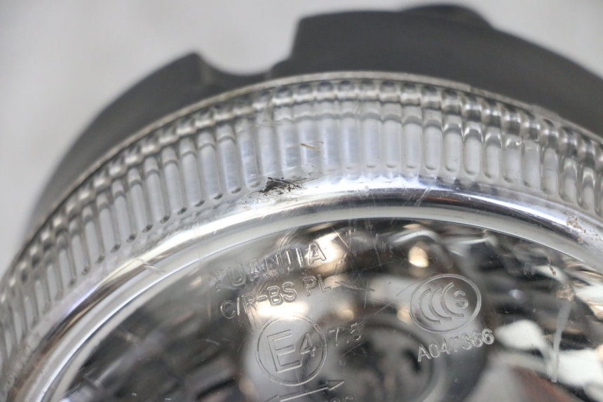 photo de VOORKOPLAMP JM MOTORS OLDIES GT 4T 50 (2018 - 2025) - Gecontroleerd onderdeel