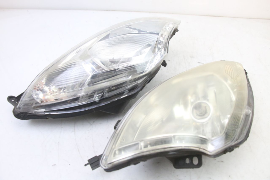 photo de KOPLAMP VOORZIJDE PEUGEOT SATELIS 125 (2013 - 2018) - Andere kijkhoek