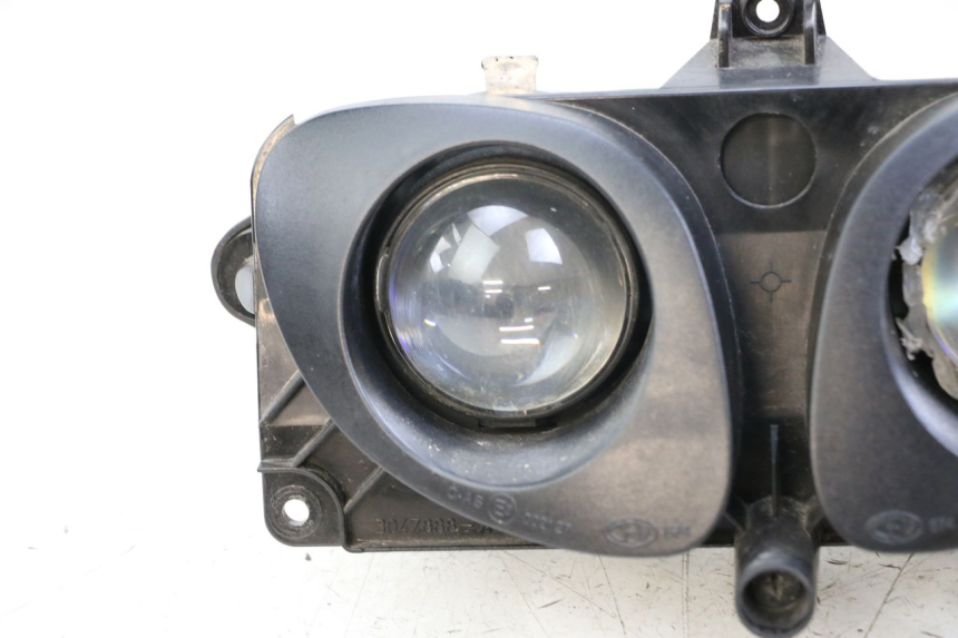 photo de VOORKOPLAMP PEUGEOT TKR TREKKER FURIOUS 50 (2005 - 2014) - Staat van het oppervlak