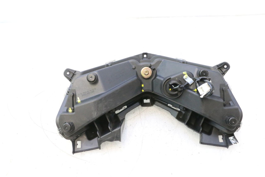 photo de VOORKNIPPERLICHT JM MOTORS R-MAX TECH 50 (2024 - 2026) - Zoom op componenten