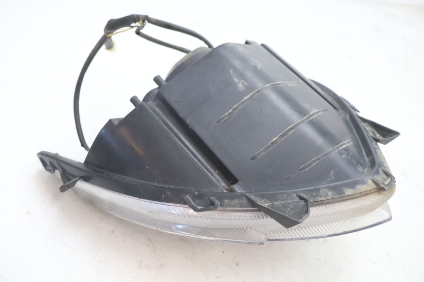 photo de VOORKOPLAMP KEEWAY RY6 2T 50 (2011 - 2019) - Bevestigingspunten