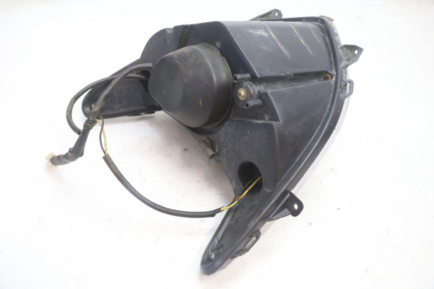photo de VOORKOPLAMP KEEWAY RY6 2T 50 (2011 - 2019) - Staat van het oppervlak