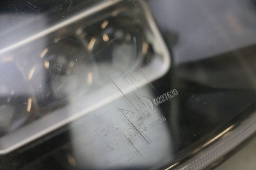 photo de VOORKOPLAMP BAIKU SAKURA 1 (2021 - 2025) - Detailaanzicht