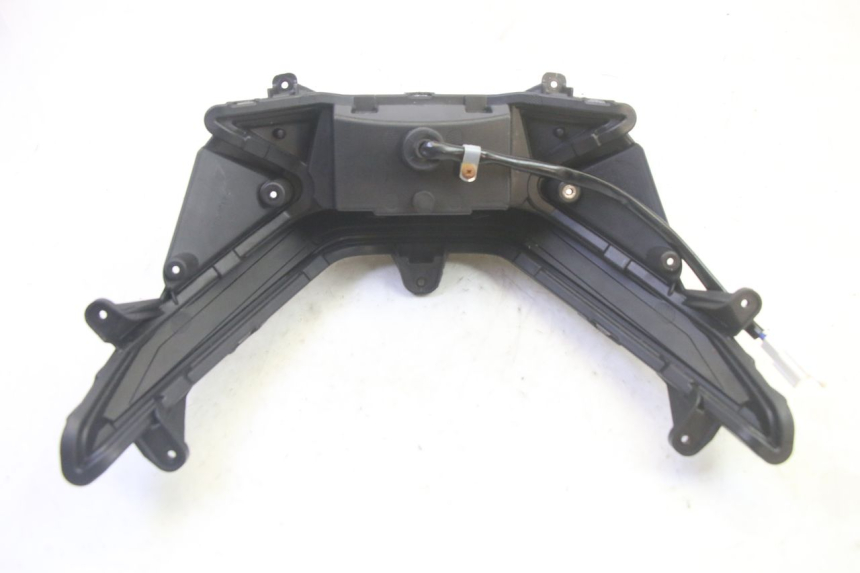 photo de VOORKOPLAMP JM MOTORS SANTANA EVO 50 (2024 - 2026) - Kenmerkende details