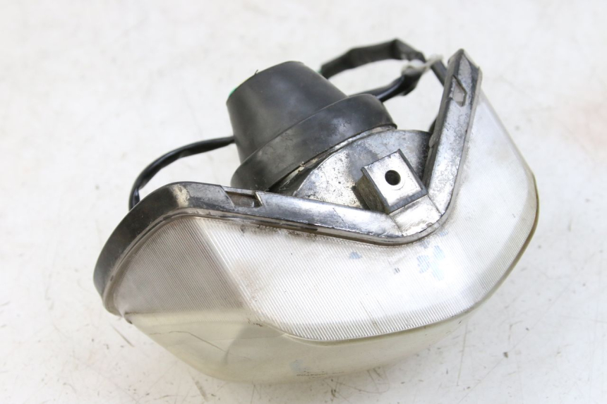 photo de VOORKOPLAMP JM MOTORS SANTANA 50 (2014 - 2023) - Bevestigingspunten