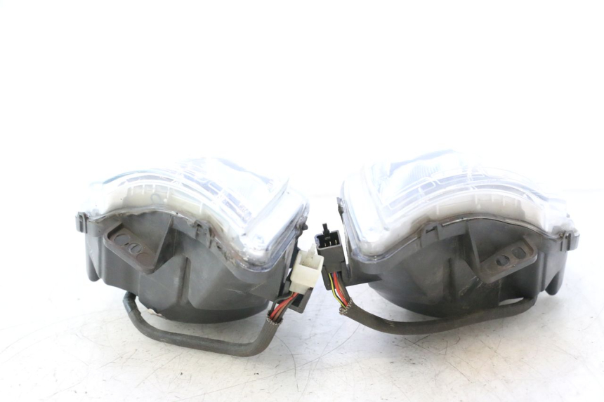 photo de KOPLAMP VOORZIJDE PEUGEOT SATELIS 125 (2013 - 2018) - Gecontroleerd onderdeel