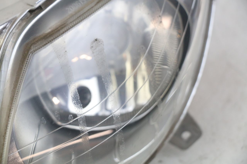 photo de VOORKOPLAMP MBK SKYCRUISER 125 (2010 - 2013) - Bevestigingspunten