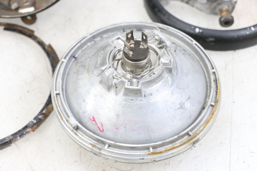 photo de VOORKOPLAMP HARLEY DAVIDSON SPORTSTER XL CUSTOM 1200 (2003 - 2004) - Kenmerkende details