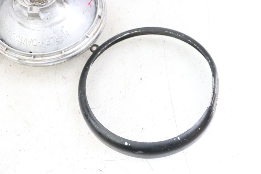 photo de VOORKOPLAMP HARLEY DAVIDSON SPORTSTER XL CUSTOM 1200 (2003 - 2004) - Staat van het oppervlak
