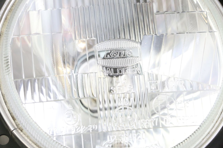 photo de VOORKOPLAMP TRIUMPH SPRINT 900 (1995 - 1998) - Bevestigingspunten