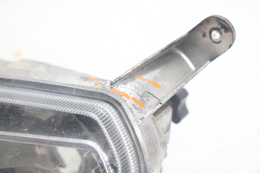 photo de KOPLAMP VOOR APRILIA SR 2T 50 (2012 - 2017) - Zoom op gebruiksstaat