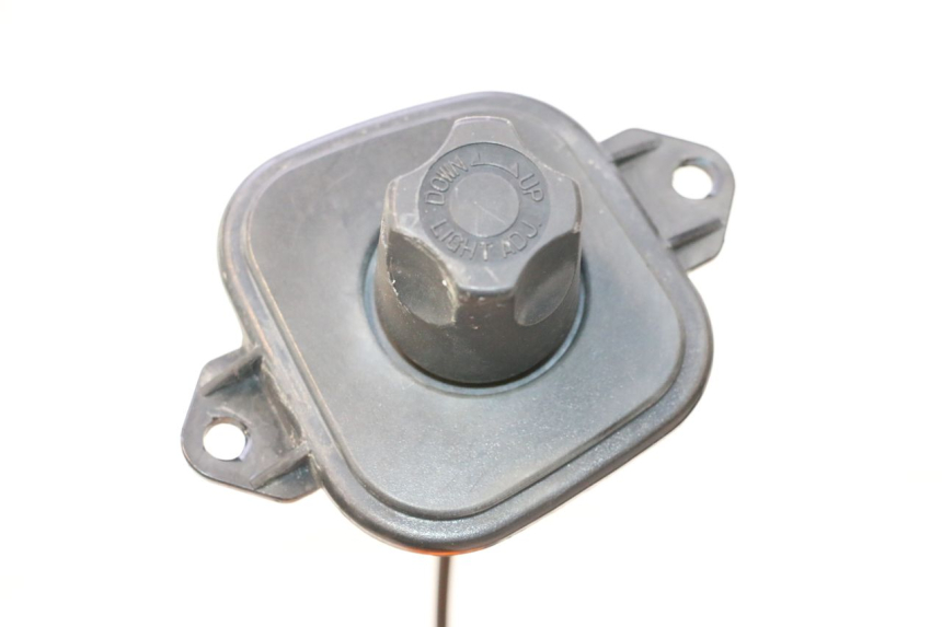 photo de VOORKOPLAMP HONDA ST PAN EUROPEAN 1100 (1990 - 2002) - Bevestigingspunten