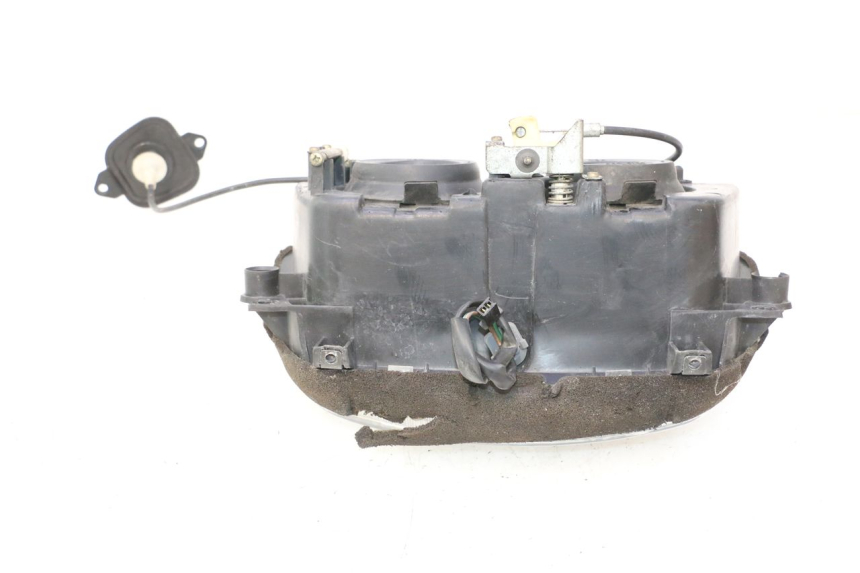 photo de VOORKOPLAMP HONDA ST PAN EUROPEAN 1100 (1990 - 2002) - Markeringen en referenties