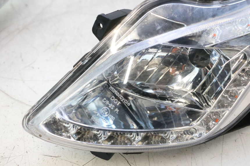 photo de VOORKNIPPERLICHT VASTRO STREET S 50 (2016 - 2021) - Kenmerkende details