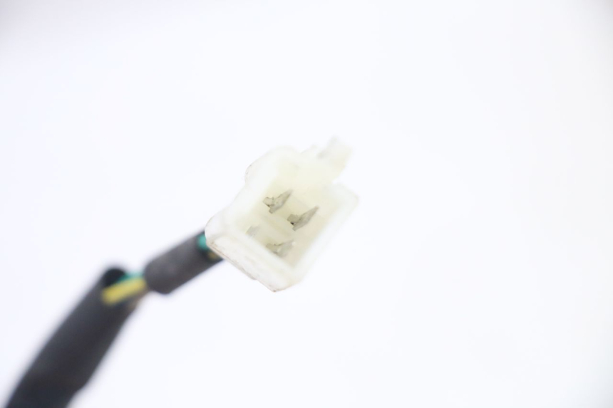 photo de VOORKOPLAMP PEUGEOT STREETZONE I NAKED 2T 50 (2018 - 2020) - Bevestigingspunten