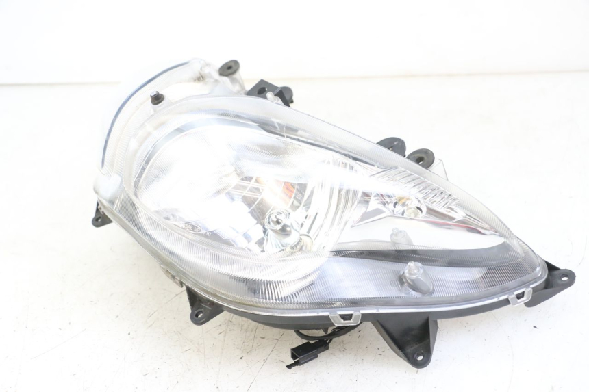 photo de VOORKOPLAMP SUZUKI BURGMAN 125 (2018 - 2021) - Productaanzicht