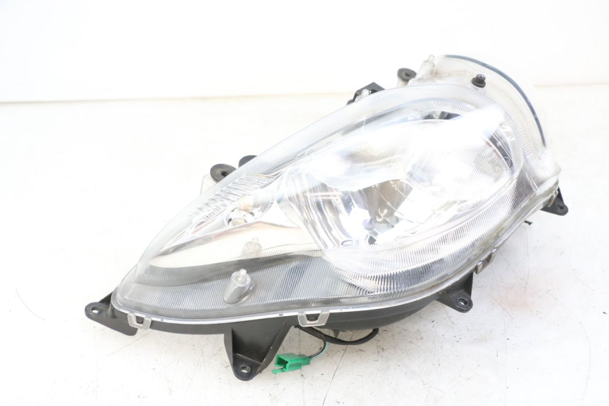 photo de VOORKOPLAMP SUZUKI BURGMAN 125 (2018 - 2021) - Kenmerkende details