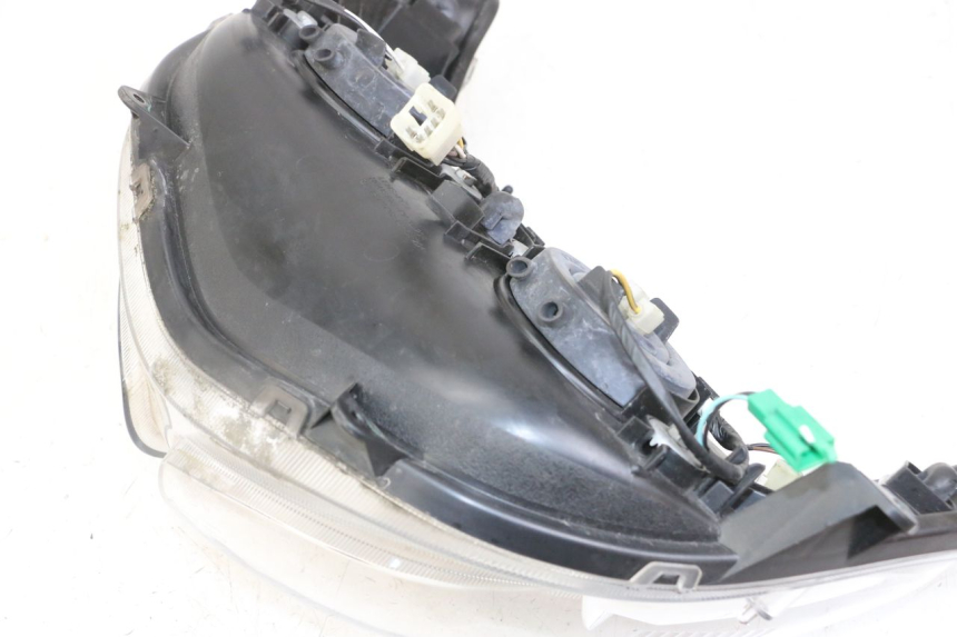 photo de VOORKOPLAMP SUZUKI BURGMAN 125 (2018 - 2021) - Technische close-up