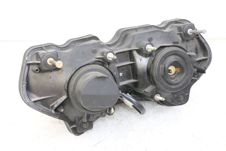 photo de VOORKOPLAMP SUZUKI SV S 650 (1999 - 2002) - Bevestigingspunten