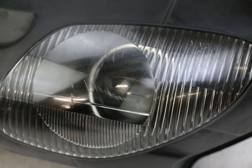 photo de VOORKOPLAMP SUZUKI SV S 650 (1999 - 2002) - Staat van het oppervlak