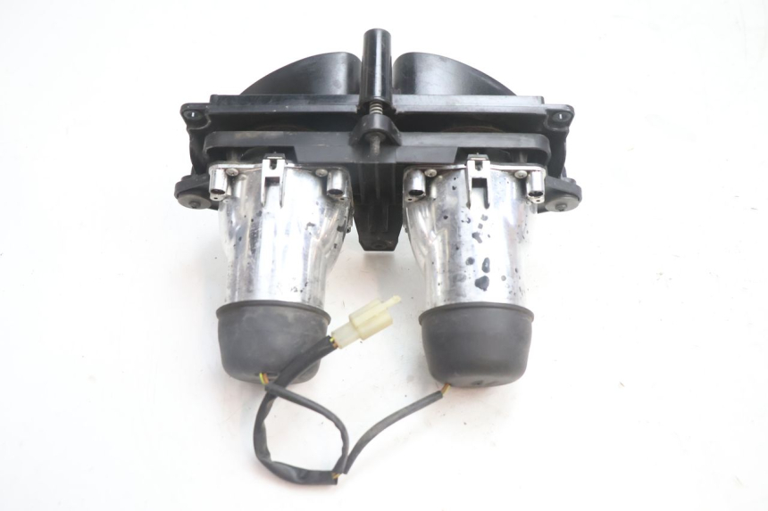 photo de VOORKOPLAMP PEUGEOT TKR TREKKER FURIOUS 50 (2005 - 2014) - Technische close-up
