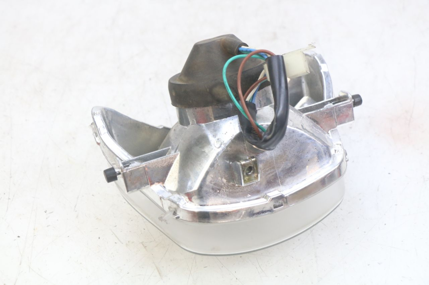 photo de VOORKOPLAMP PEUGEOT TWEET 4T 50 (2018 - 2022) - Staat van het oppervlak