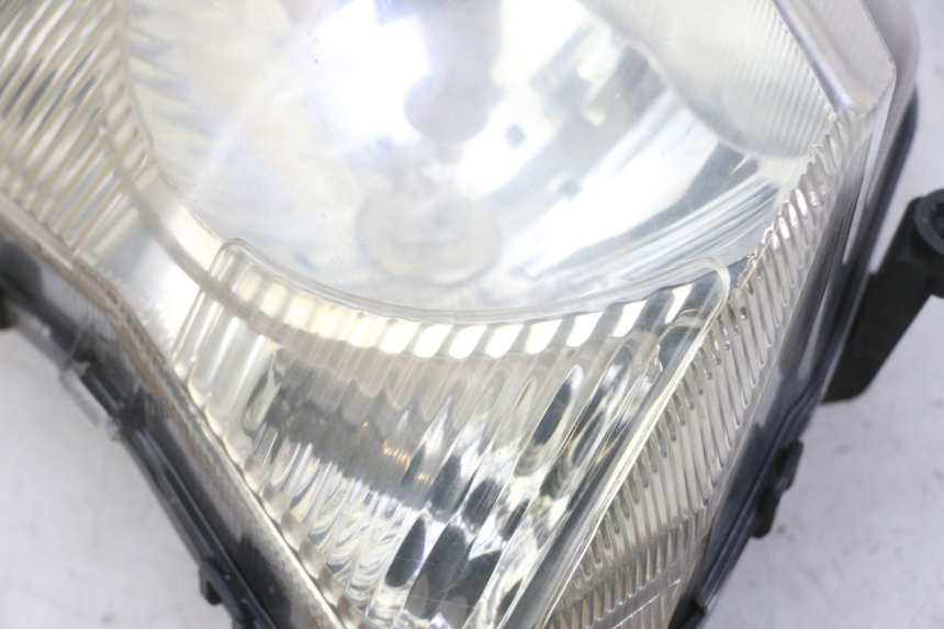 photo de VOORKOPLAMP PEUGEOT VIVACITY NEW 4T 50 (2008 - 2017) - Bevestigingspunten