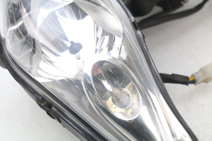 photo de VOORLICHT YAMAHA XMAX X-MAX 125 (2006 - 2009) - Staat van het oppervlak