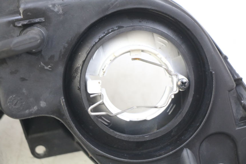 photo de VOORLICHT YAMAHA XMAX X-MAX 125 (2006 - 2009) - Kenmerkende details