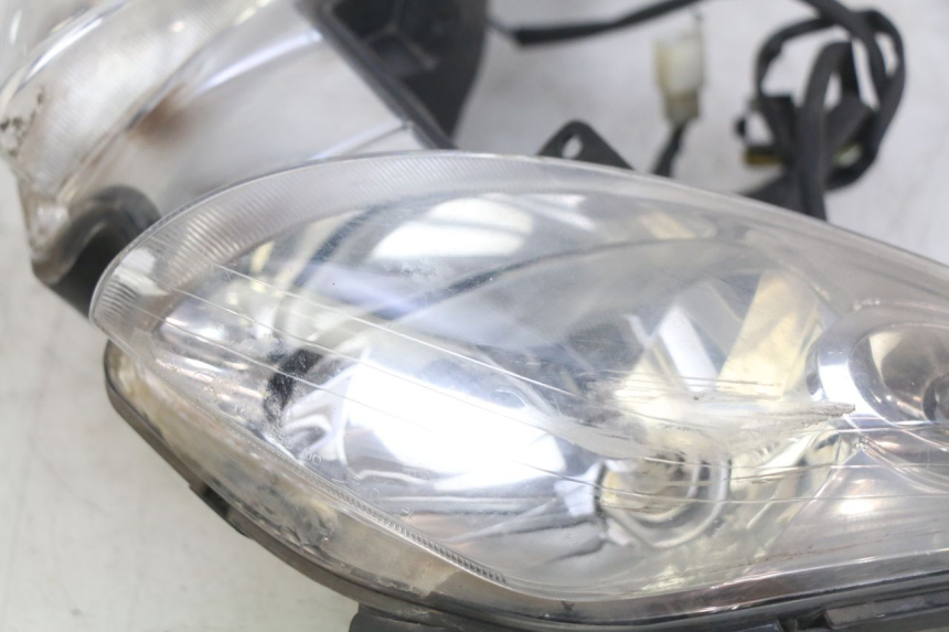 photo de VOORLICHT YAMAHA XMAX X-MAX 125 (2006 - 2009) - Overzicht