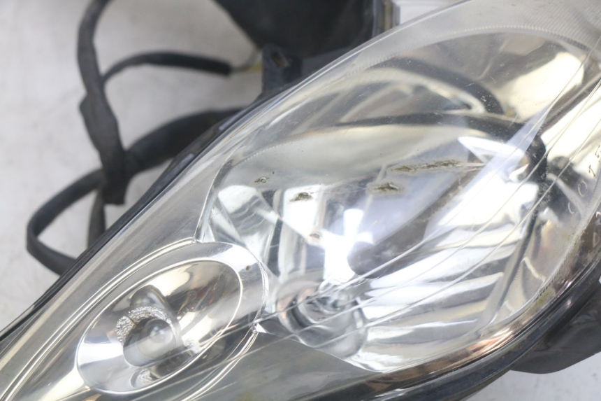 photo de VOORLICHT YAMAHA XMAX X-MAX 125 (2006 - 2009) - Detailaanzicht