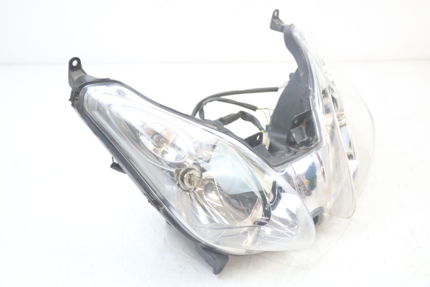 photo de VOORKOPLAMP YAMAHA X-MAX XMAX 250 (2006 - 2009) - Detail van het onderdeel