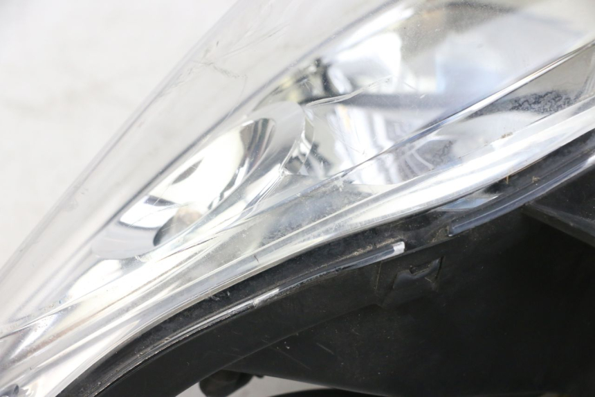 photo de VOORLICHT YAMAHA XMAX X-MAX 125 (2006 - 2009) - Overzicht