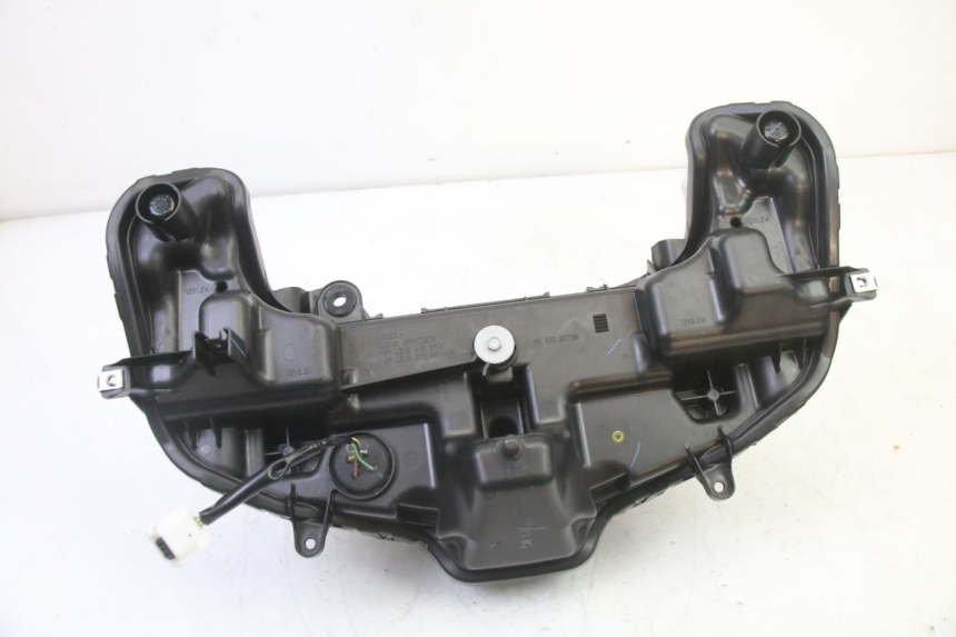 photo de VOORKOPLAMP YAMAHA XMAX X-MAX 125 (2021 - 2025) - Technische close-up