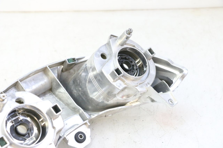 photo de VOORLICHT YAMAHA X-MAX XMAX 125 (2010 - 2013) - Gecontroleerd onderdeel