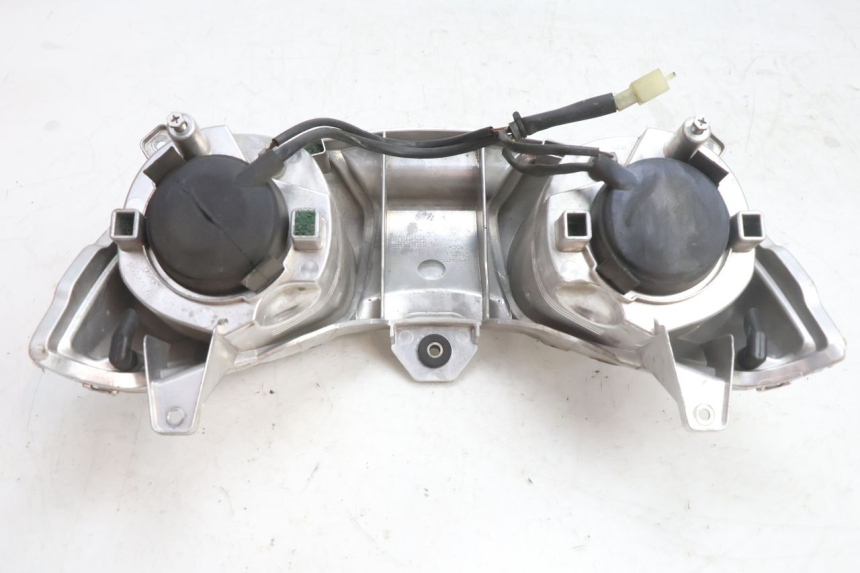 photo de VOORLICHT YAMAHA X-MAX XMAX 125 (2010 - 2013) - Staat van het oppervlak