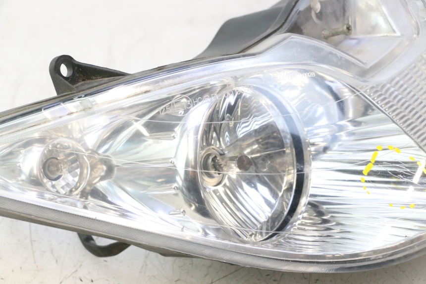 photo de VOORKOPLAMP PIAGGIO X8 STREET 125 (2006 - 2007) - Andere kijkhoek