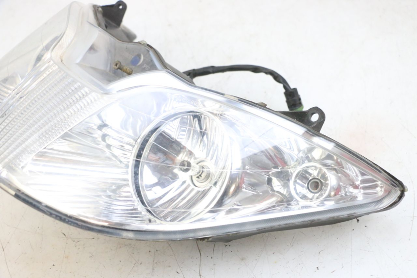photo de VOORKOPLAMP PIAGGIO X8 125 (2004 - 2007) - Zoom op gebruiksstaat