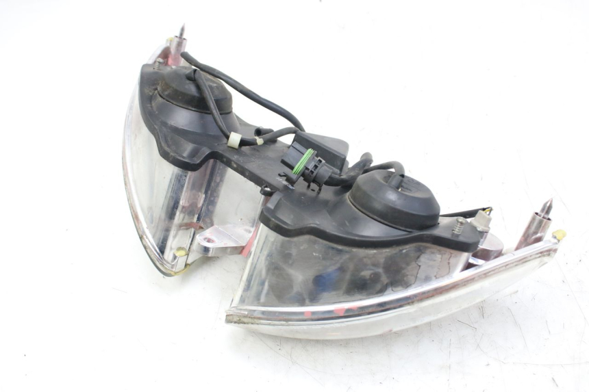 photo de VOORKOPLAMP PIAGGIO X9 EVOLUTION 125 (2003 - 2007) - Overzicht