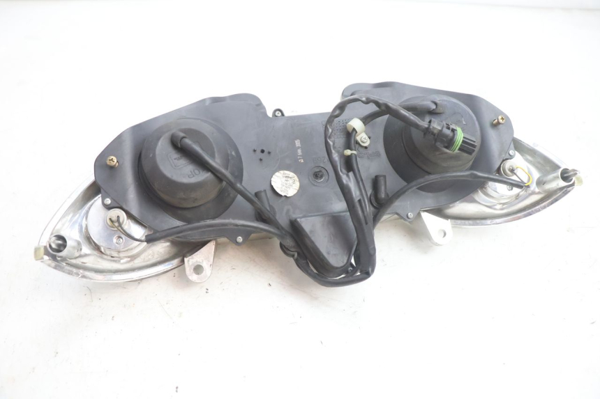 photo de VOORKOPLAMP PIAGGIO X9 EVOLUTION 125 (2003 - 2007) - Markeringen en referenties