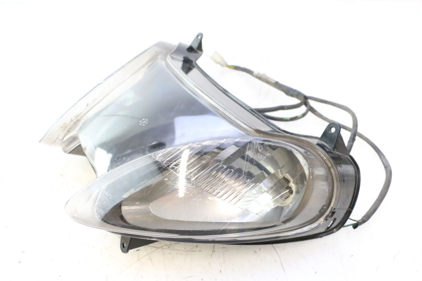 photo de VOORKOPLAMP YAMAHA YP MAJESTY 125 (1998 - 2001) - Andere kijkhoek
