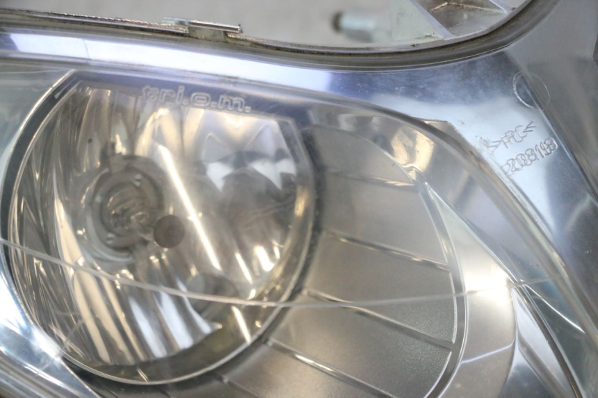 photo de VOORKOPLAMP YAMAHA YP MAJESTY 125 (2007 - 2010) - Kenmerkende details