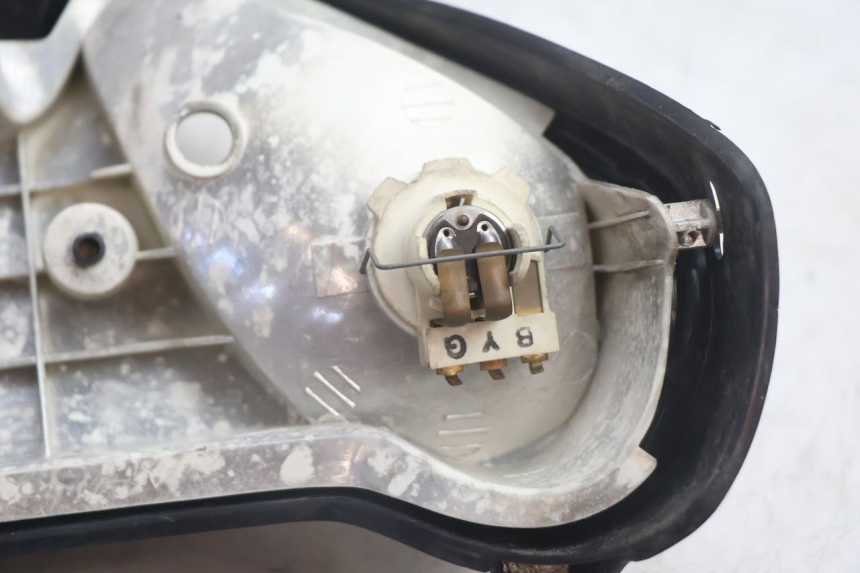 photo de VOORKOPLAMP YAMAHA YP MAJESTY 125 (2002 - 2006) - Markeringen en referenties