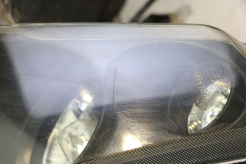 photo de VOORKNIPPERLICHT YIYING YY50QT-6 50 - Zoom op gebruiksstaat