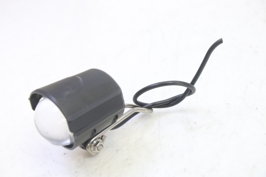 photo de VOORKOPLAMP MOOVWAY Z8 1 - Zoom op gebruiksstaat